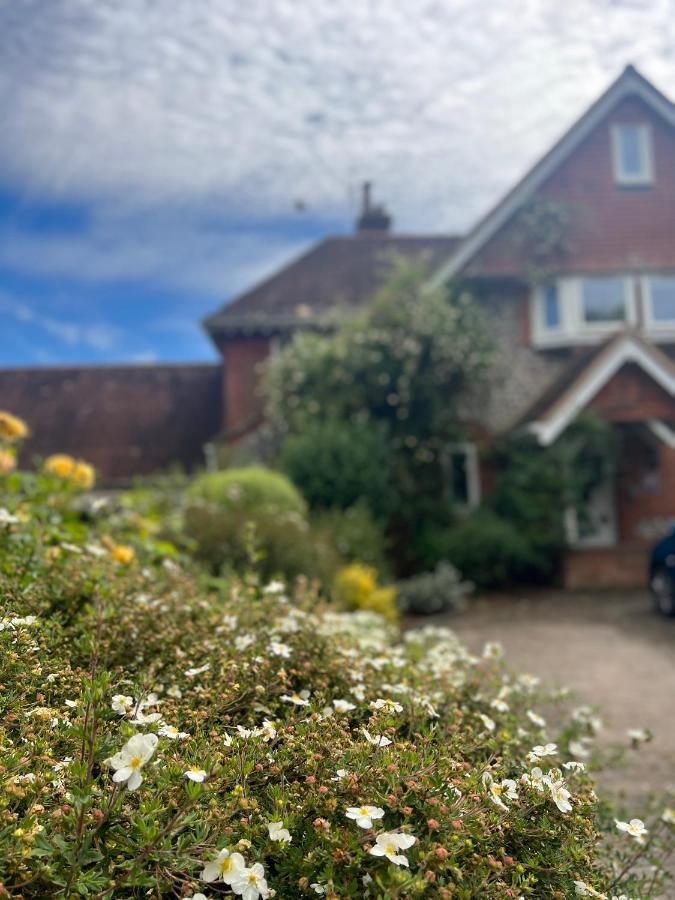 Stonehenge Hostel - Yha Affliated Cholderton Exteriér fotografie